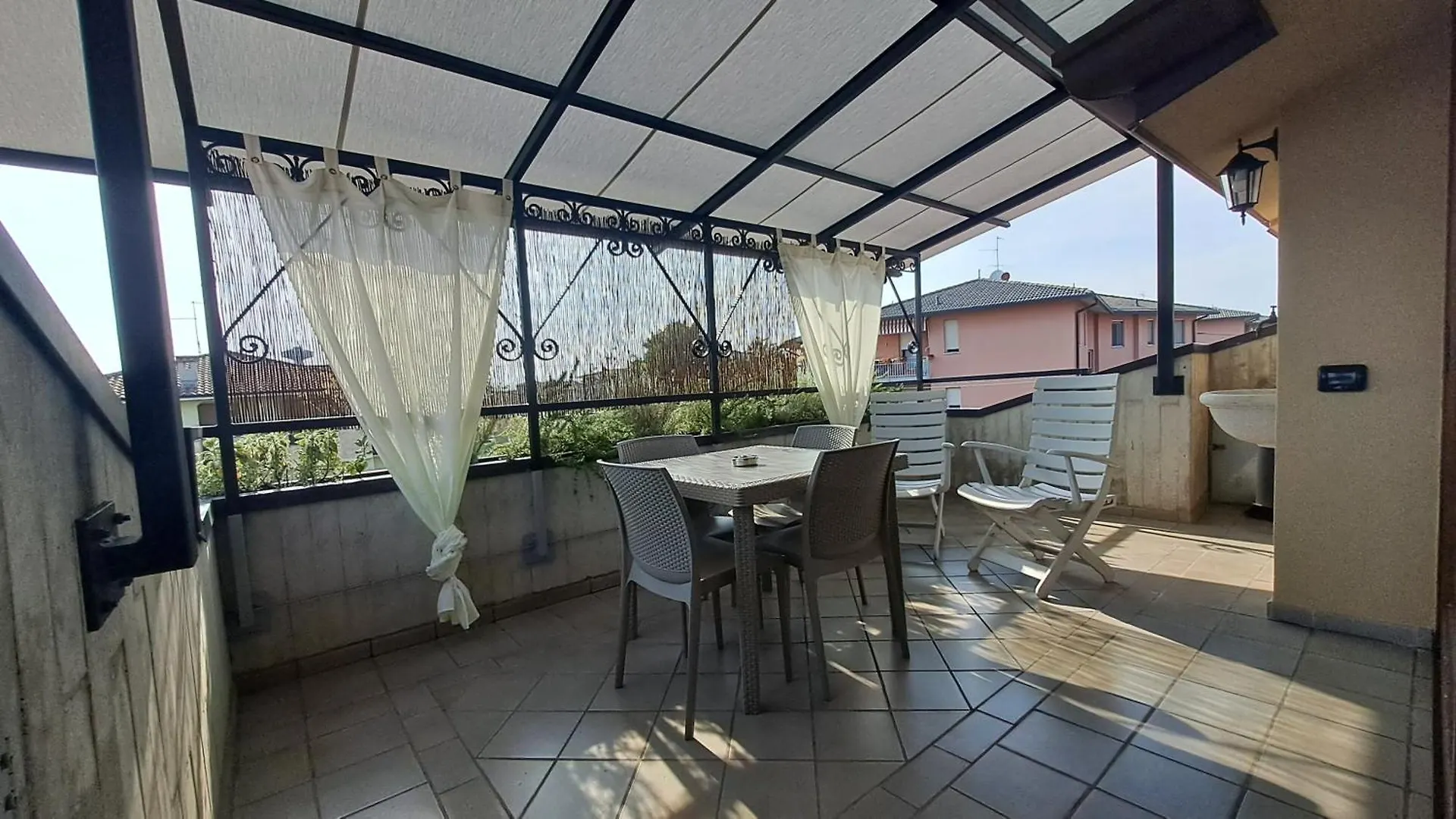 Apartment Colleoni'S Lodge Casa Vacanze Con 2 Appartamenti Verdellino