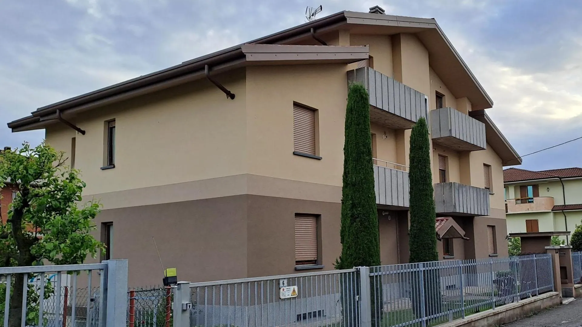 Apartment Colleoni'S Lodge Casa Vacanze Con 2 Appartamenti Verdellino